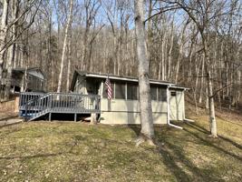 828 Shady Pl