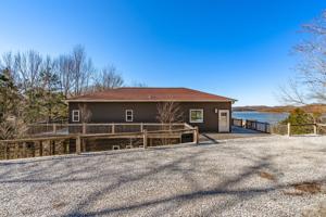 609 Floating Mill Village Rd
