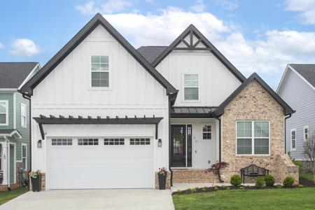 50 Latitude Dr