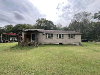 869 Dorothy Ann Ln