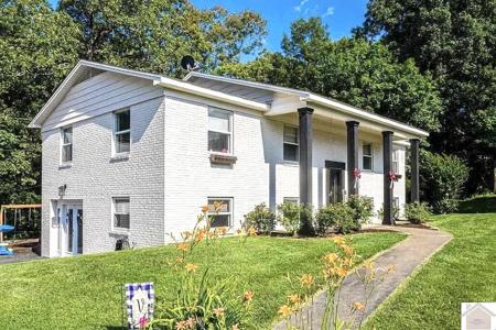 148 Green Hill Dr