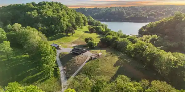 138 Cross Creek Dr