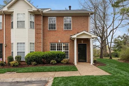 515 Lakebrink Ct