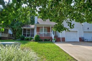 137 Rose Dr 