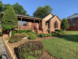 306 Russell St