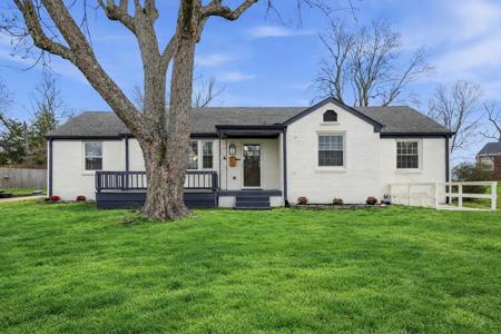 42 Jones Cir