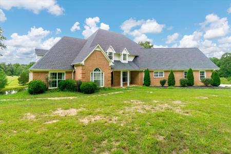 4100 River Rd
