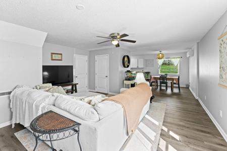 525 Sharp Springs Rd