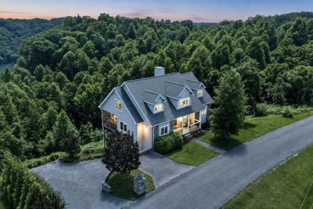 425 Opal Point Dr