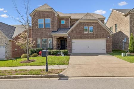 1016 Fenner Ln