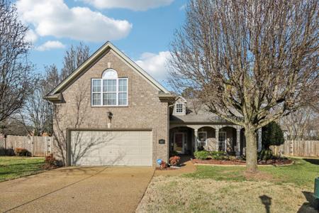 6517 Lampe Ct