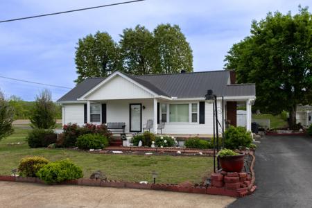 130 Elm Ln