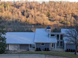 565 Lake Hill Rd