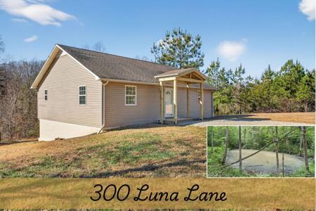 300 Luna Ln