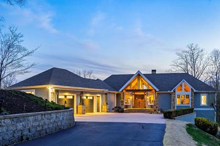 659 Harbour Greens Pl