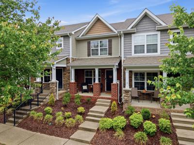1421 Riverbrook Dr