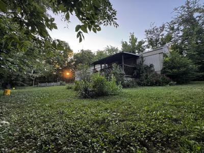907 Willowview Dr