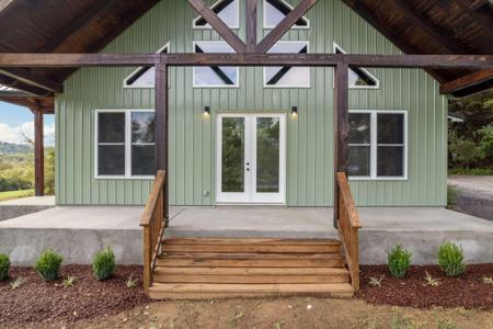 672 Sullivan Bend Rd