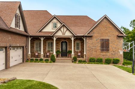 145 Windmill Pointe Cir