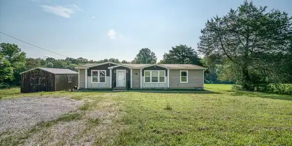 330 Griffintown Rd