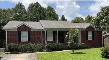 415 Eisenhower Dr