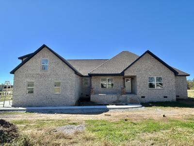 375 Randall Ln