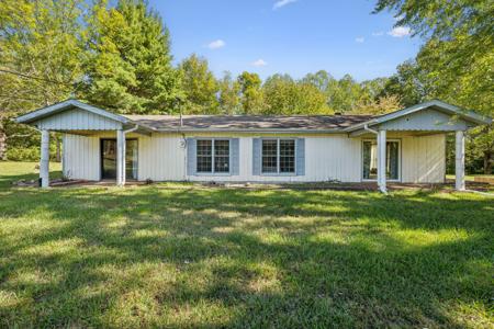 831 Damron Rd