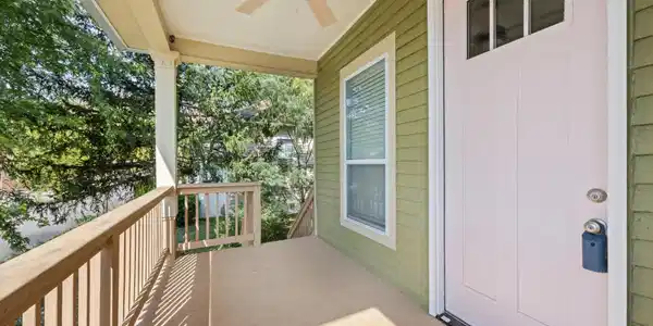 Image 4 Image 4