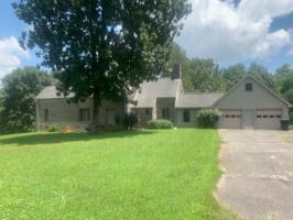 122 Woodmont Dr