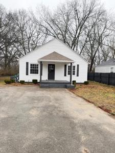 417 Laura Ave