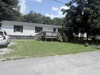 605 Gin St