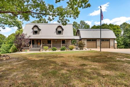 102 Highwater Rd