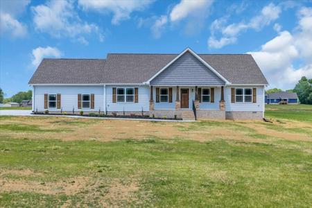 106 Wiseman Ln
