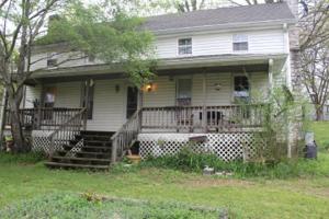 639 Lee Hollow Rd