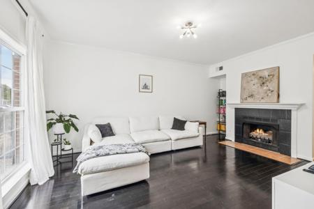2121 Highway 12S