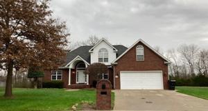 1931 Turfland Dr