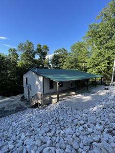 1601 Holly Creek Rd