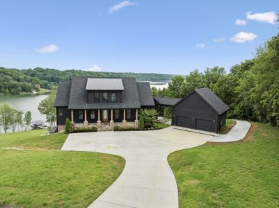 337 Lake Court Dr