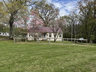 42 Kitchen Hollow Rd