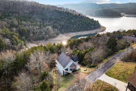 280 Sandgate Dr