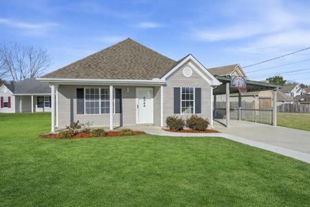 4048 Pepperwood Dr