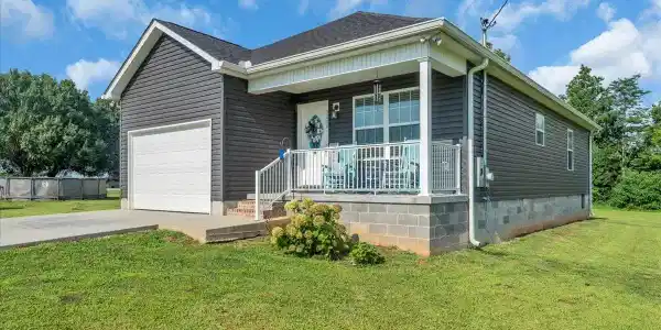 3366 Oak Grove Rd