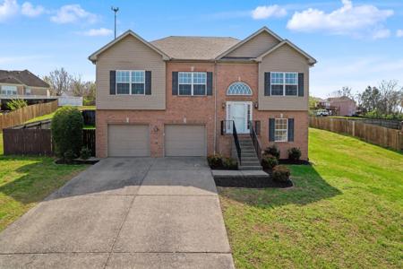 105 Buckhaven Ct