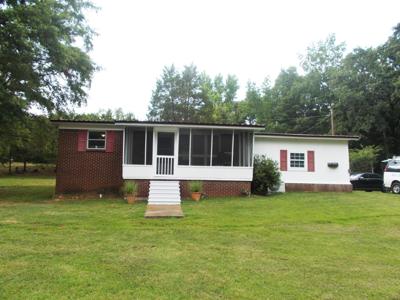 979 Highlander Rd