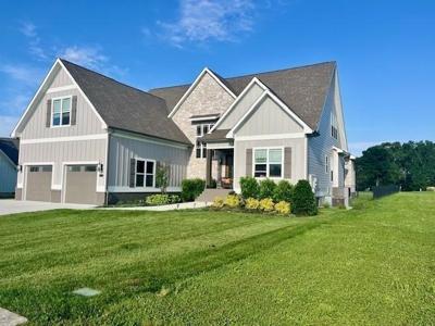217 Twin Creeks Dr