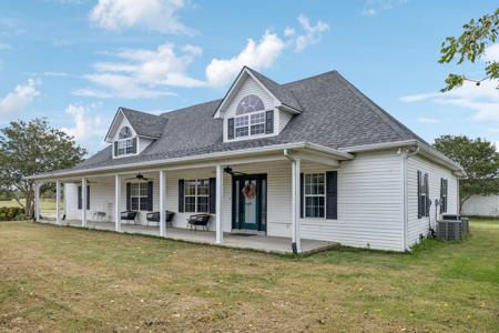 250 Awalt Dr