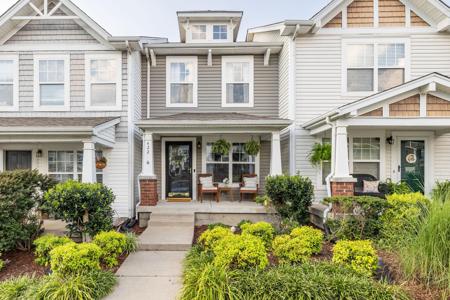 422 Flintlock Ct
