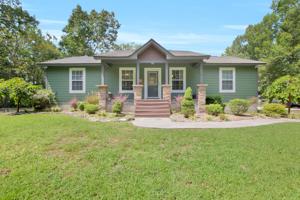 155 Lakeview Circle