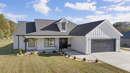 3575 Eastbrook Rd