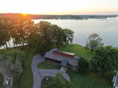 104 Windward Pt